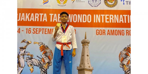 Atlet Taekwondo SMP Muhammadiyah Al Mujahidin Borong Medali pada Yogyakarta International Taekwondo Open 2023